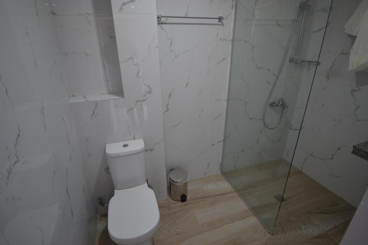 Bujtina Eleni Hotel Himara Kültér fotó