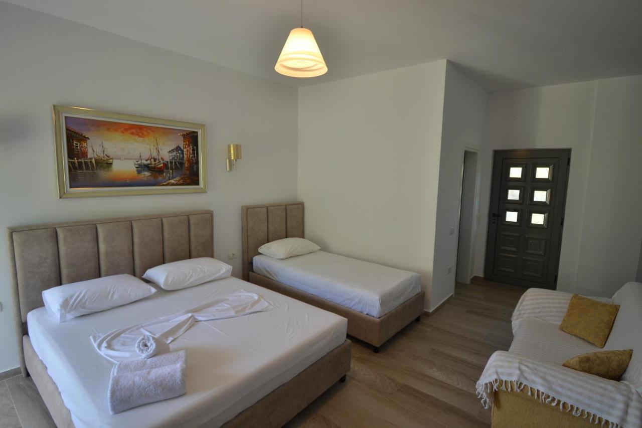 Bujtina Eleni Hotel Himara Kültér fotó