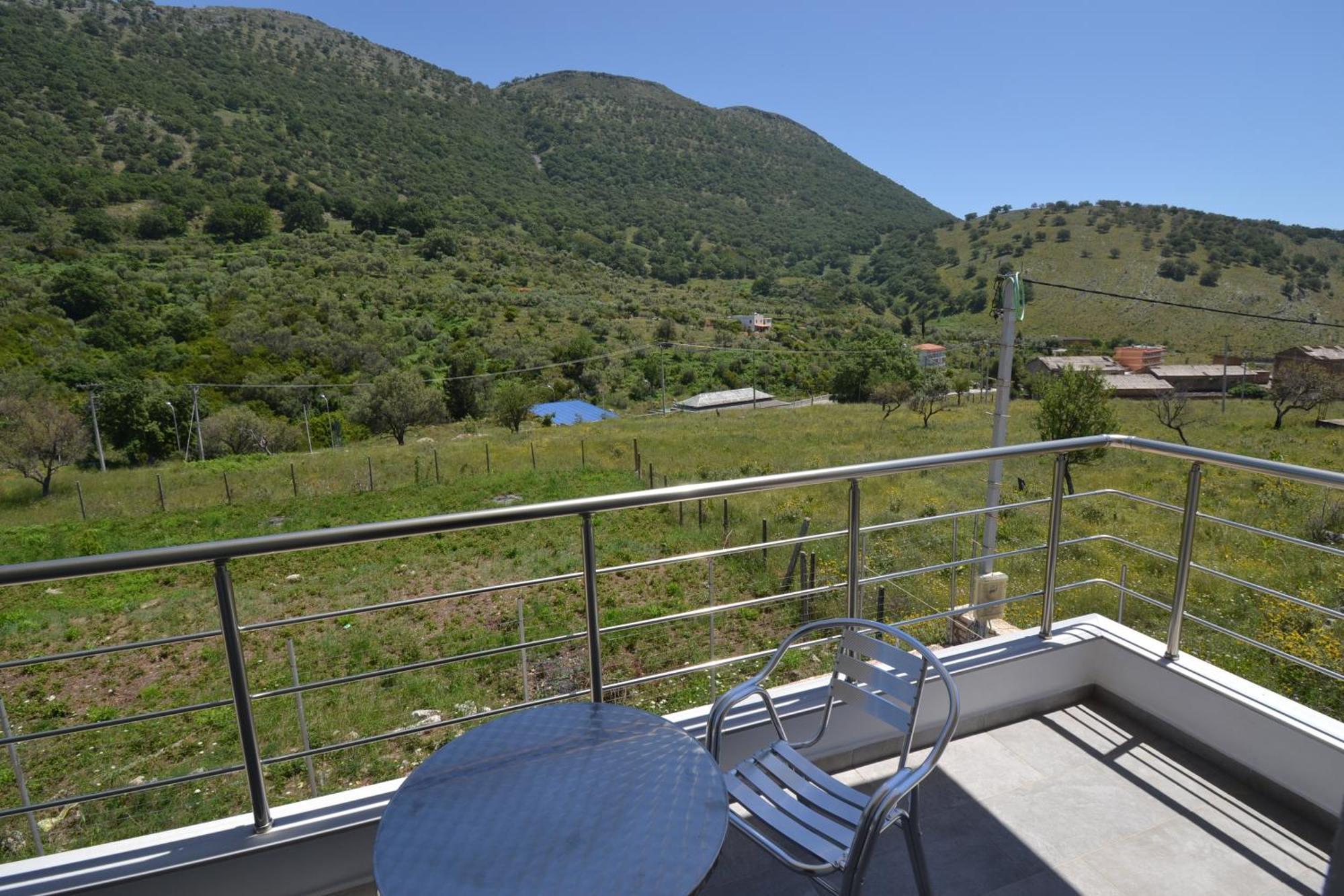 Bujtina Eleni Hotel Himara Kültér fotó