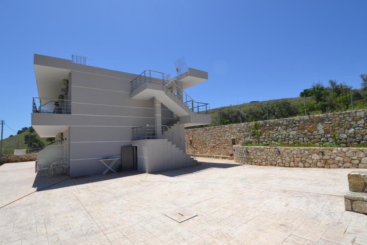 Bujtina Eleni Hotel Himara Kültér fotó
